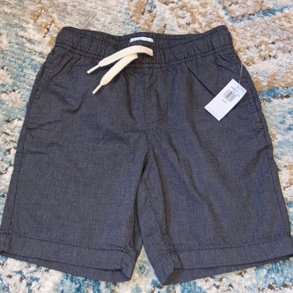NWT Grey Old Navy shorts